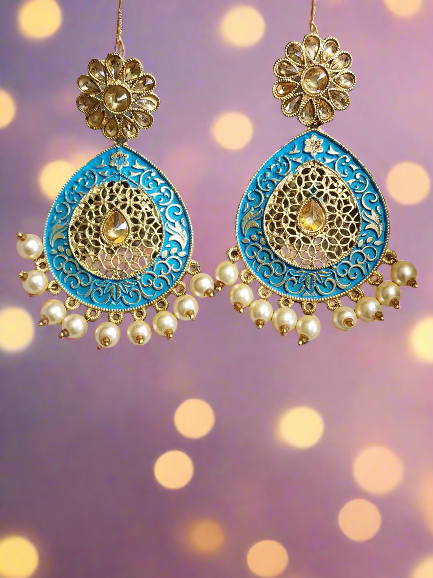 Meenakari inspired alongwith intricate gold floral